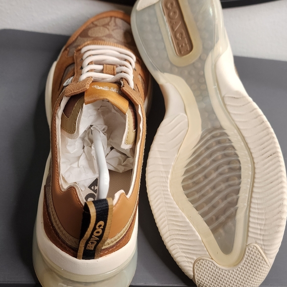 Authentic COACH signature Runner classic Khaki Light Sandle ✨️ - Picture 12 of 17